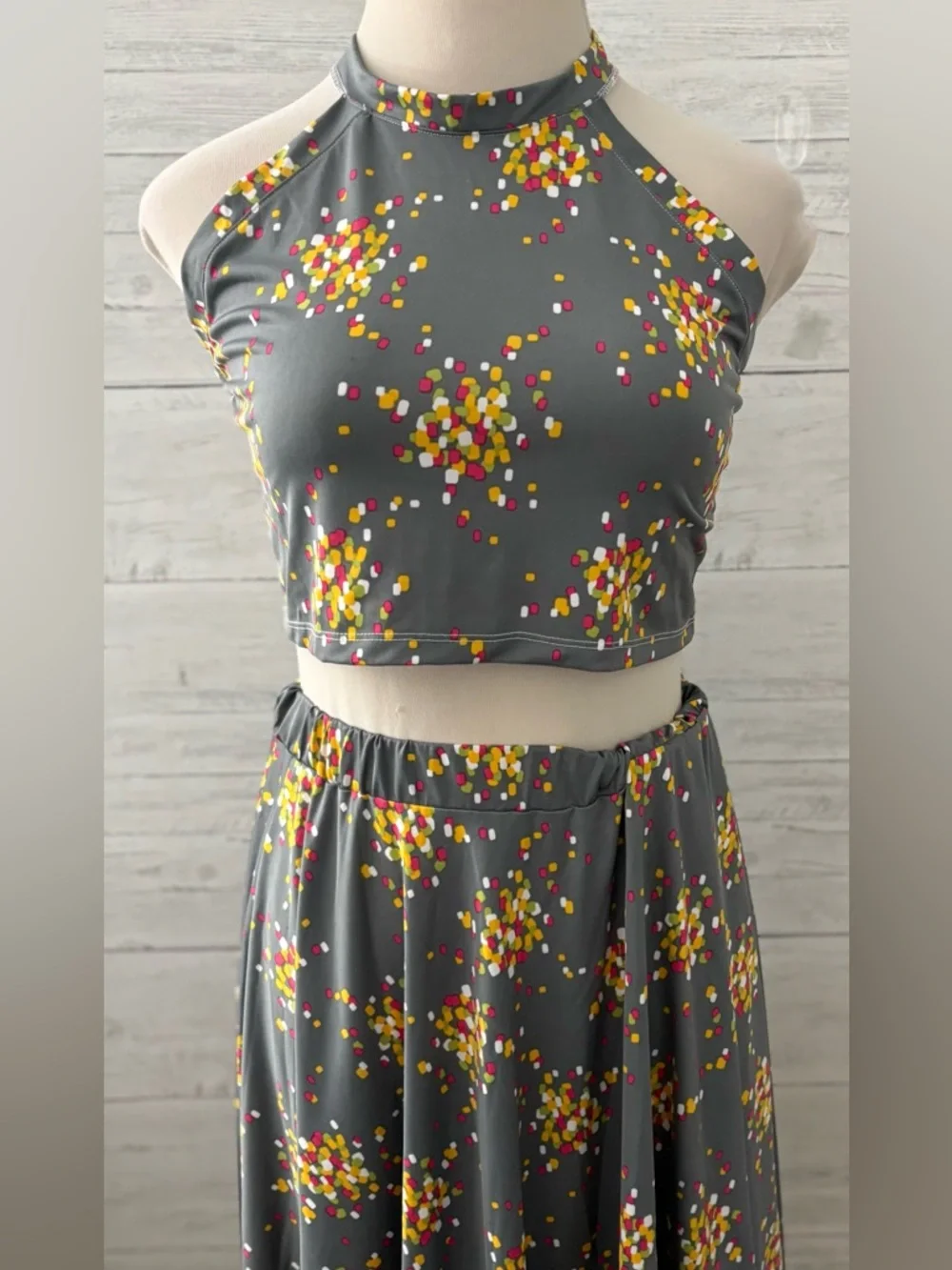 REBDOLLS 2-Piece Skirt and Halter Set Women's Size 1X - Picture 7 of 12
